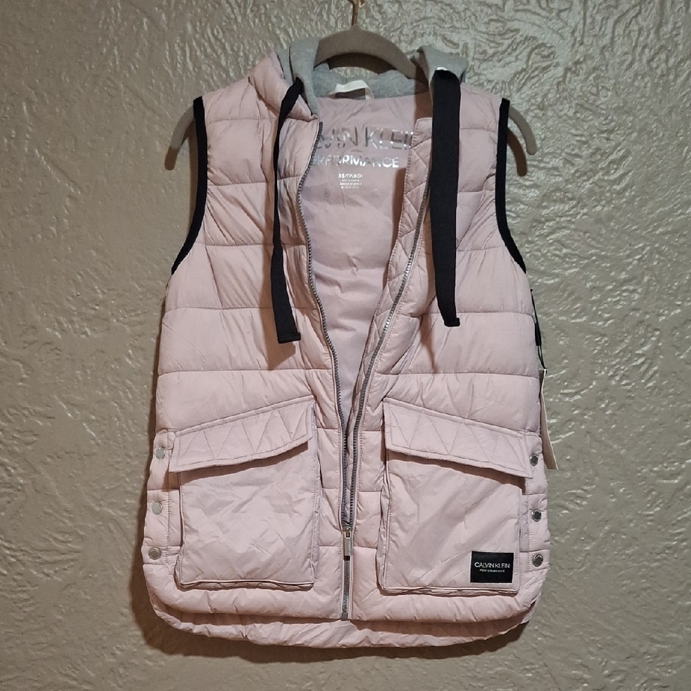 NEW.Calvin Klein Women's Light Pink Quilted Vest with Gray Hood Size XS - Picture 5 of 10